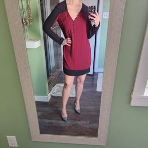 BCBG Maxaria XS Long Sleeve Dress Chic